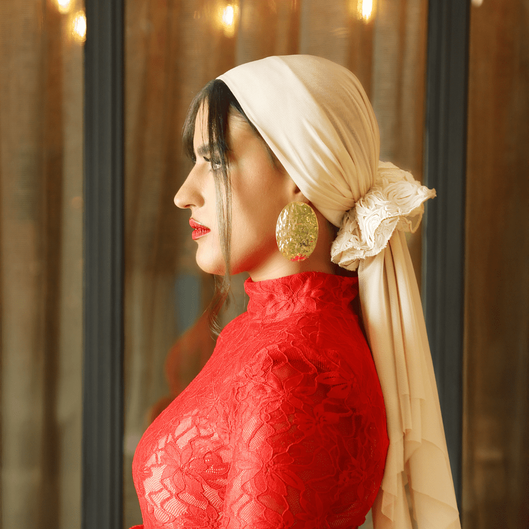 מטפחת טול רשת לייקרה שמנת 1